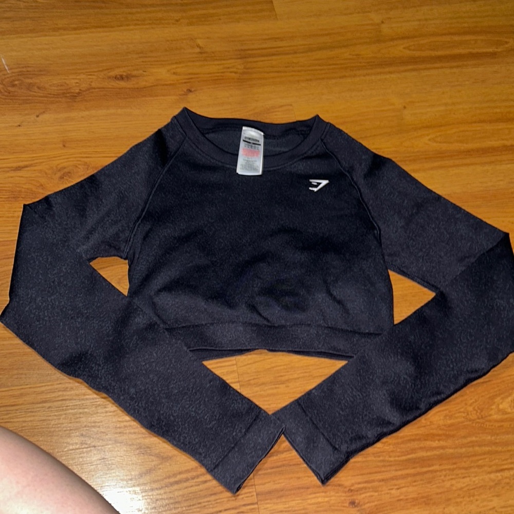 BRAND NEW GYMSHARK LONG SLEEVE